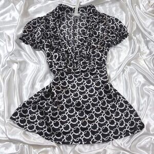 y2k Heart Soul Blouse Black White Excellent Ruffle V-Neck Geometric Circle Top